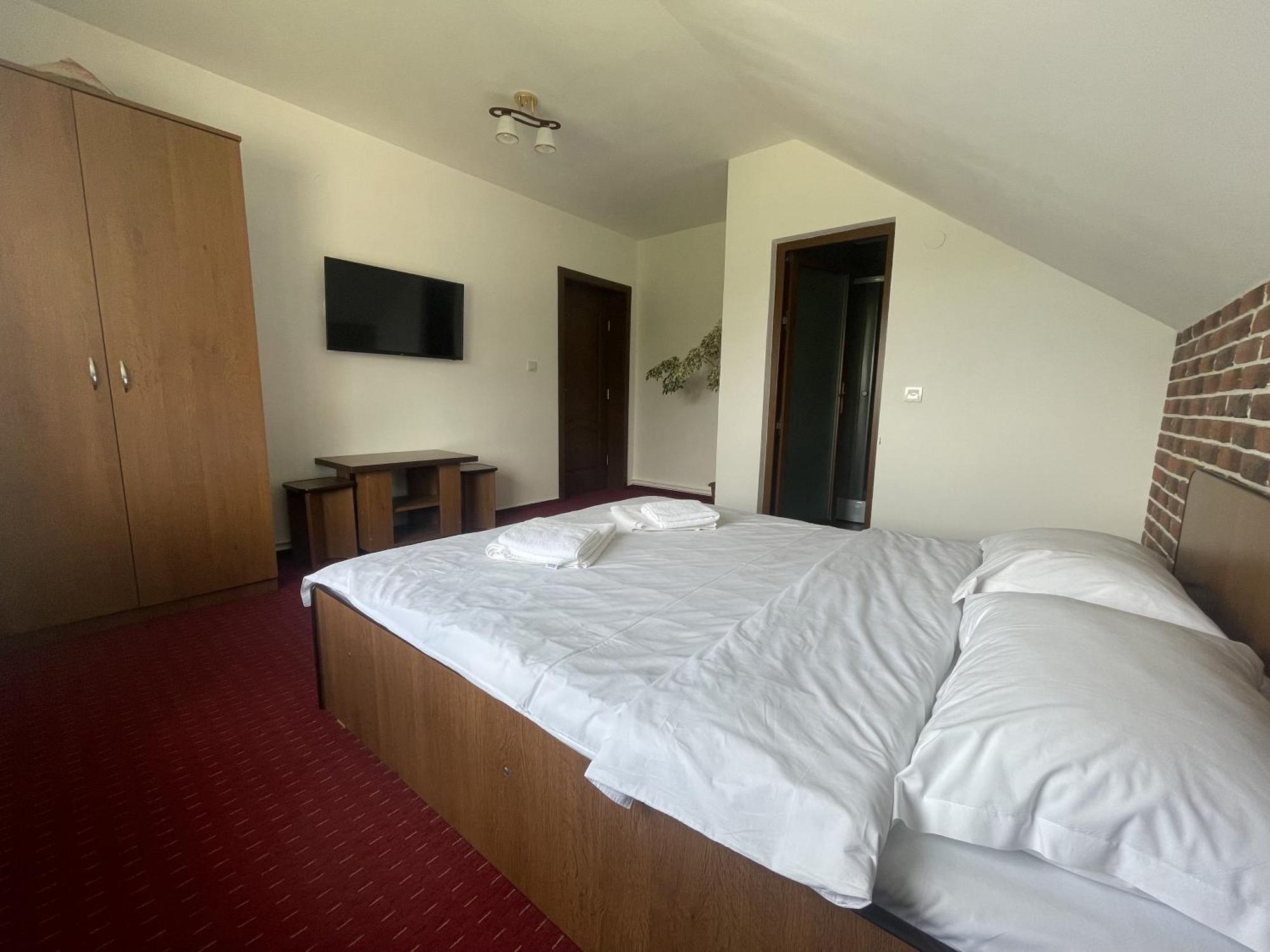 Cocosul De Munte Hotell Baia de Fier Eksteriør bilde